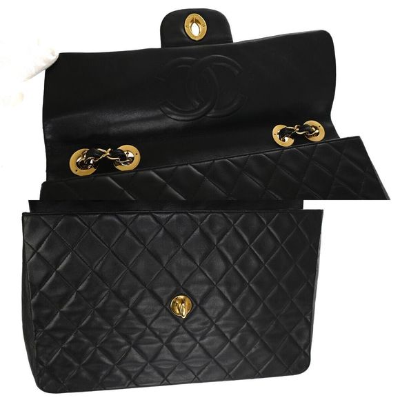 CHANEL Matelasse Handbag - Picture 13 of 16